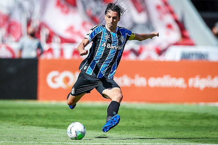 Lesionado, Geromel desfalcará o Grêmio na final da Copa do Brasil