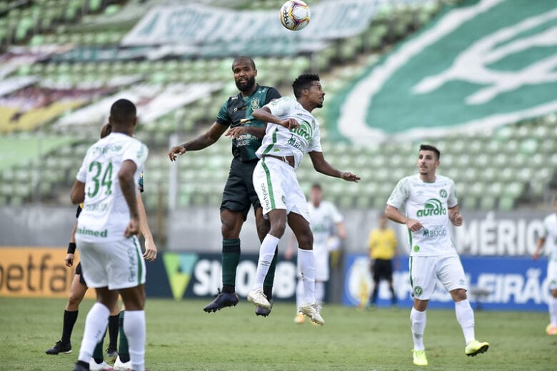 América e Chapecoense disputam título em rodada decisiva da Série B
