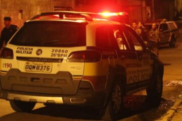Mulher agride o marido após descobrir suposta traição