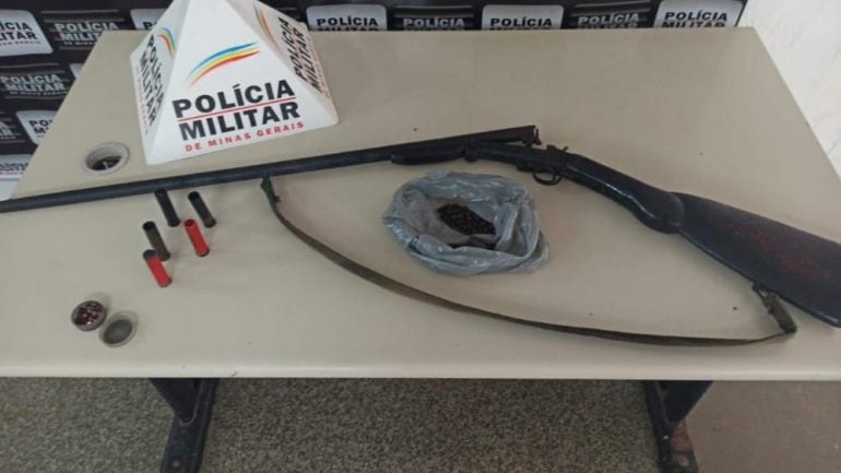 Idoso finge ter sido roubado, mente para PM e é preso por posse ilegal de arma em Monlevade