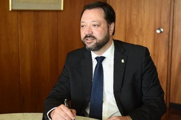 “Se é seguro ir no restaurante, é seguro fazer o Enem”, diz diretor do Inep