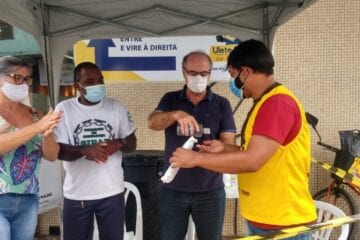 Blitz informa sobre grupos prioritários para vacinação em Monlevade