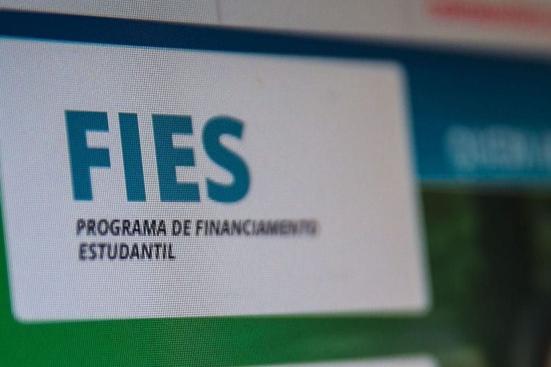 FIES oferecerá 93 mil vagas para financiamento estudantil em 2021
