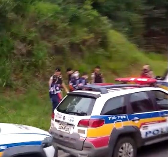 Militar mata esposa e comete suicídio na MG-050