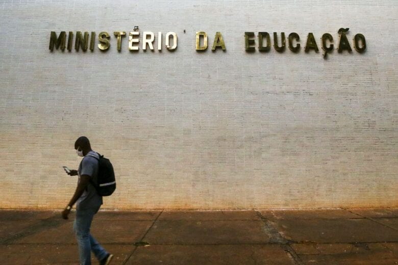 MEC publica relação de aprovados na segunda chamada do Prouni