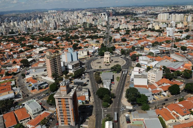 IGP-M acumula inflação de 28,94% em 12 meses, diz FGV