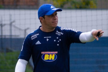 Cruzeiro demite técnico do time sub-17