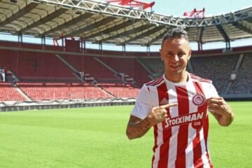 Rafinha rescinde com Olympiacos e deve voltar ao Brasil