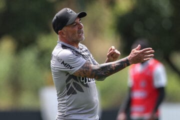 Contra Goiás, Atlético busca fim de jejum fora para seguir na caça ao líder