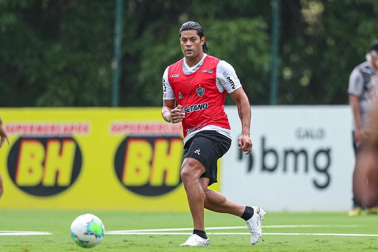 Hulk em ação: veja como foi o primeiro treino do novo astro do Atlético