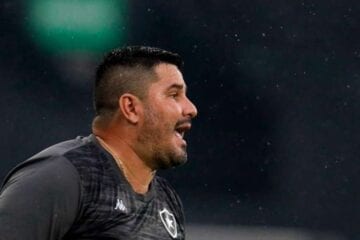 Botafogo demite o técnico Eduardo Barroca e o gerente Túlio Lustosa