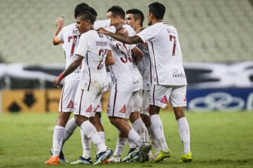 Com brilho de jovens, Fluminense bate o Ceará e quebra jejum no Castelão