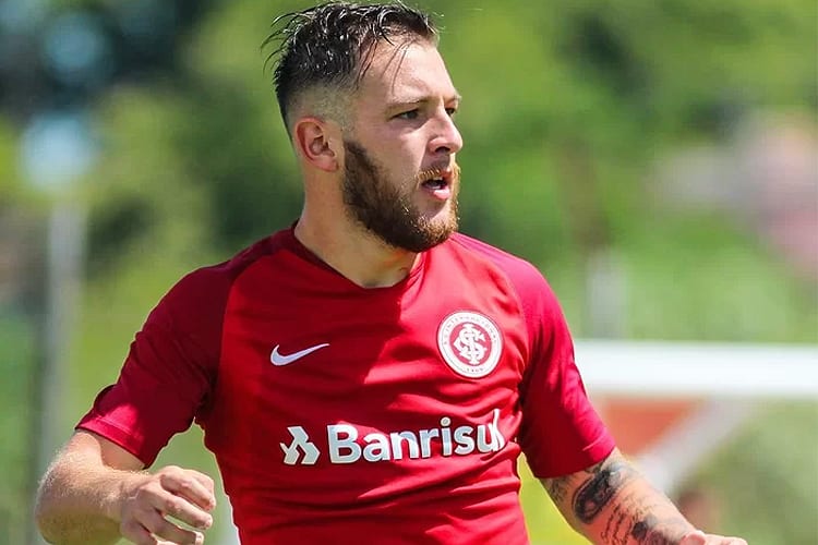 Saiba como Cruzeiro e Inter fecharam a negociação por Bruno José