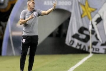 Mancini acredita em vaga na Libertadores e projeta mudanças no Corinthians