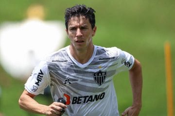 O Cérebro em ação: veja como foi o 1º treino de Nacho Fernández no Atlético