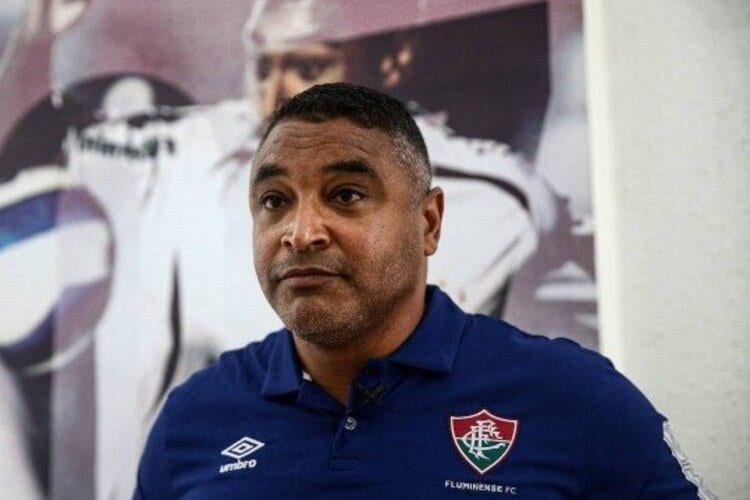 Apresentado, Roger Machado retorna ao Flu após 13 anos: ‘Momento esperado’