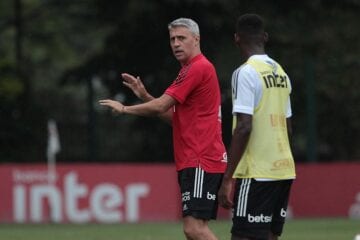 Crespo estreia contra Botafogo-SP com missão de mudar postura do São Paulo