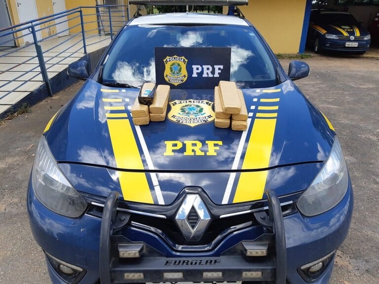 Polícia Rodoviária Federal apreende seis quilos de maconha, em Araxá