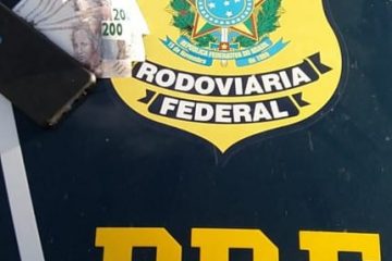 PRF apreende notas falsas de R$ 200 durante fiscalização na BR-381