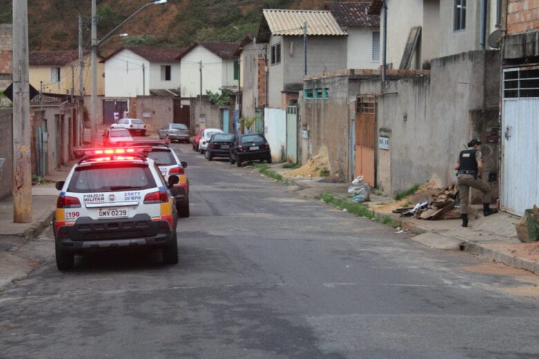 Dois homens são baleados nesta sexta-feira, em Itabira