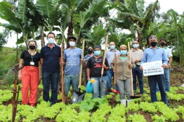 Agricultores familiares de João Monlevade recebem kits de ferramentas e sementes