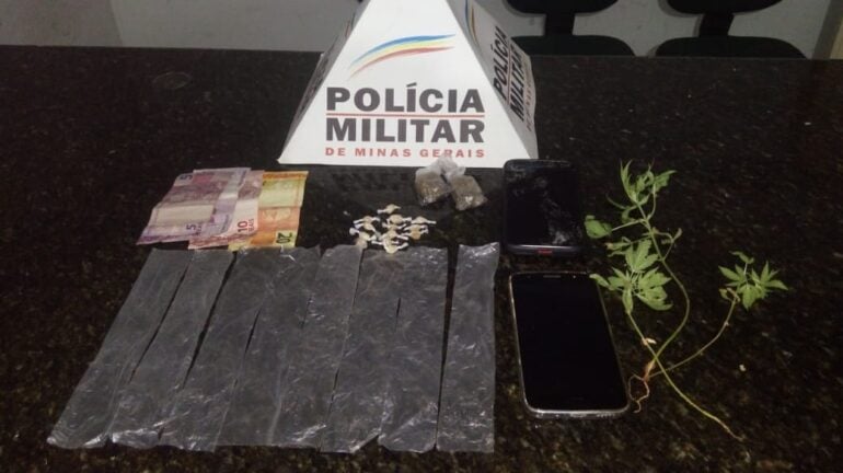 Jovem cultiva maconha dentro de casa e é preso pela Polícia Militar em Nova Era