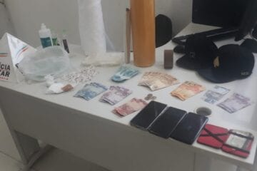 PM apreende mais de cem pedras de crack no Nova Vista