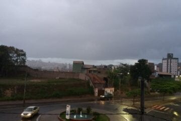 Domingo deve ser chuvoso na região. Confira a previsão do tempo!
