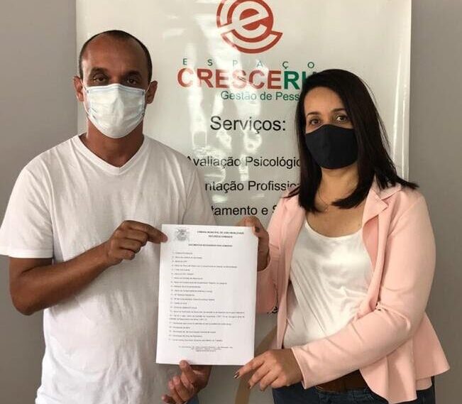 Em ato inédito, vereador Bruno Cabeção conclui processo seletivo e apresenta assessora parlamentar