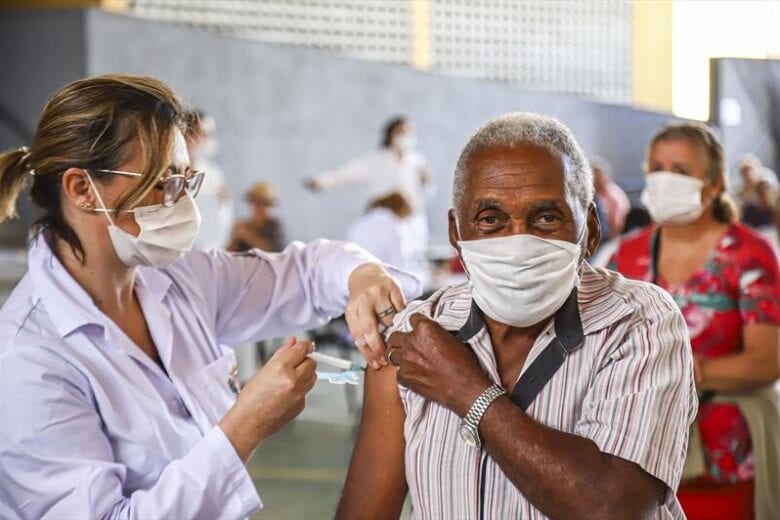 São Domingos do Prata: vacinação dos idosos de 70 a 77 anos será amanhã