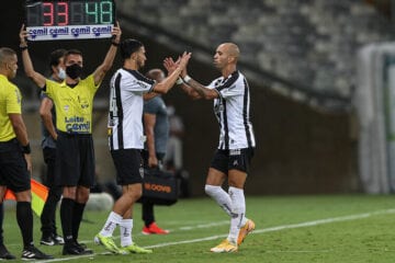 Com plano de usar mais a base, Atlético estreia 5 jovens; interino elogia