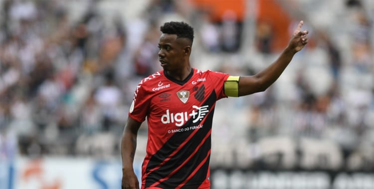 Fluminense fica perto de anunciar volante Wellington