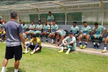 Athletic: Loco Abreu é regularizado no BID e pode estrear contra o América