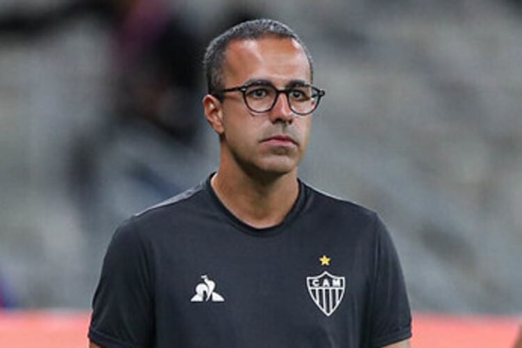 Atlético enfrenta Tombense com garoto na vaga de Tardelli; veja escalação