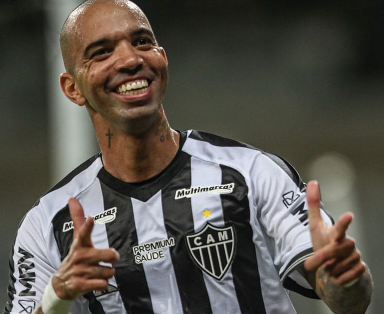 Atlético: Tardelli comemora gol, vitória e entrosamento com ‘garçom’ Hulk