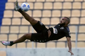 Botafogo tem decisão na Copa do Brasil contra o Moto Club