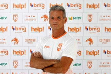 Coimbra anuncia a contratação do técnico Eugênio Souza