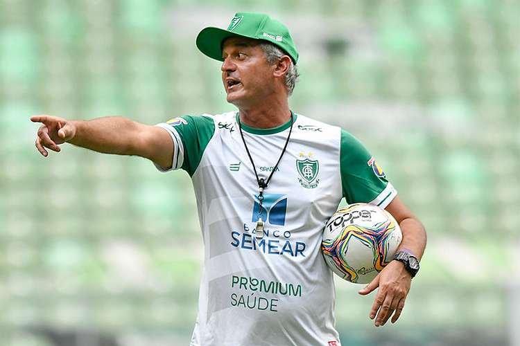 Relator nega efeito suspensivo, e Lisca não comandará América contra Treze