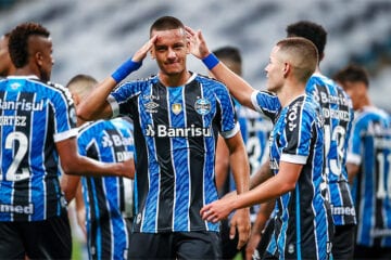 Meninos levam Grêmio à liderança do Gaúcho com vitória sobre o Aimoré