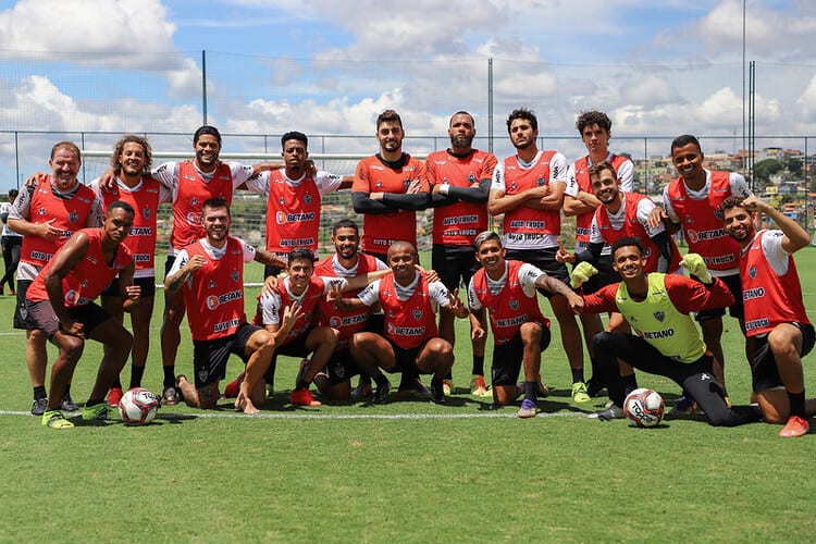 Atlético tem mês de incertezas na preparação até estreia na Libertadores