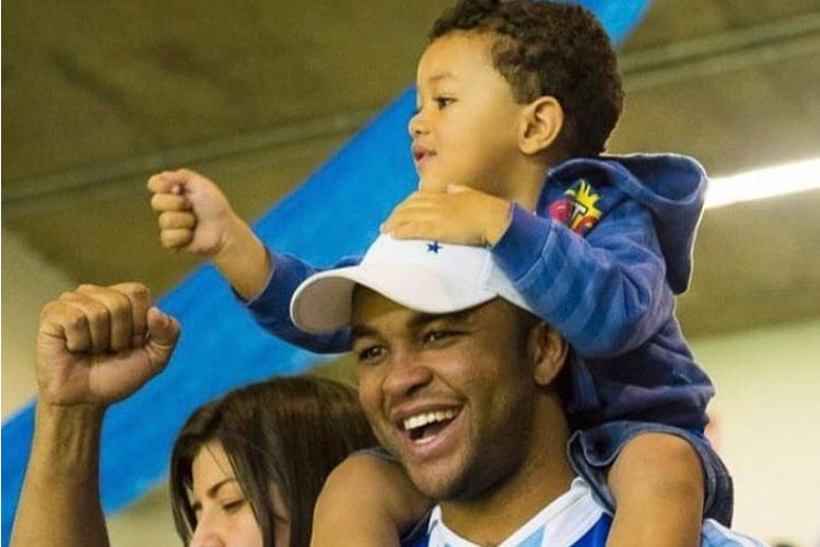 Vai ser cinco estrelas, Pablito