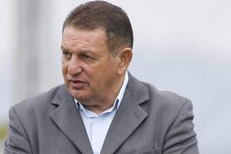 Técnico do ASA em vitória sobre Palmeiras, Bira Veiga morre de covid-19