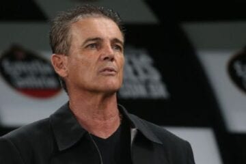 Técnico do Santo André, Paulo Roberto Santos é internado com COVID-19