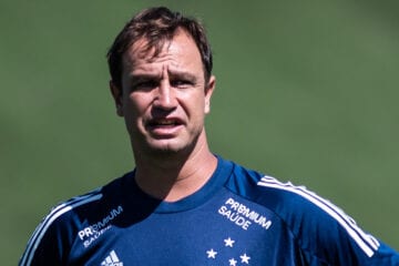 Felipe Conceição garante que Cruzeiro terá reforços para a Série B