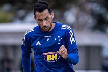 Ariel Cabral volta a Belo Horizonte para se reapresentar ao Cruzeiro