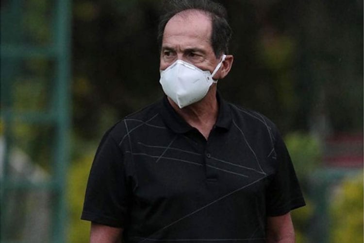 Sem previsão de volta ao São Paulo, Muricy Ramalho repousa em casa