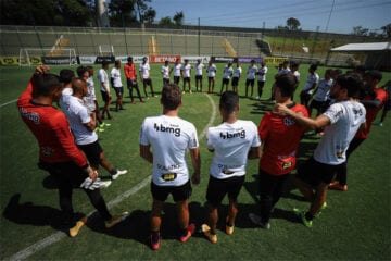 Caldense x Atlético: sem Réver e Jair, Cuca relaciona 23 atletas para jogo