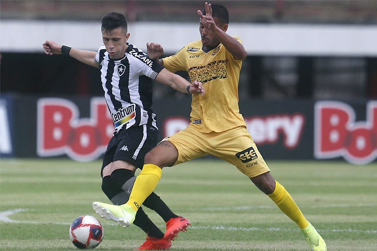 Botafogo busca empate, mas desperdiça chance de entrar no G4 do Carioca
