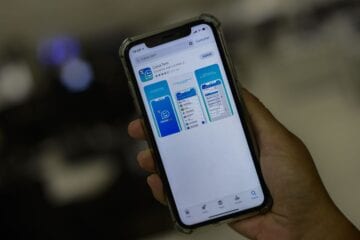 Nascidos em dezembro podem atualizar dados no Caixa Tem