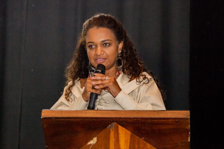 Rose Félix leva o debate sobre a desigualdade de gênero e raça para dentro da Câmara de Vereadores